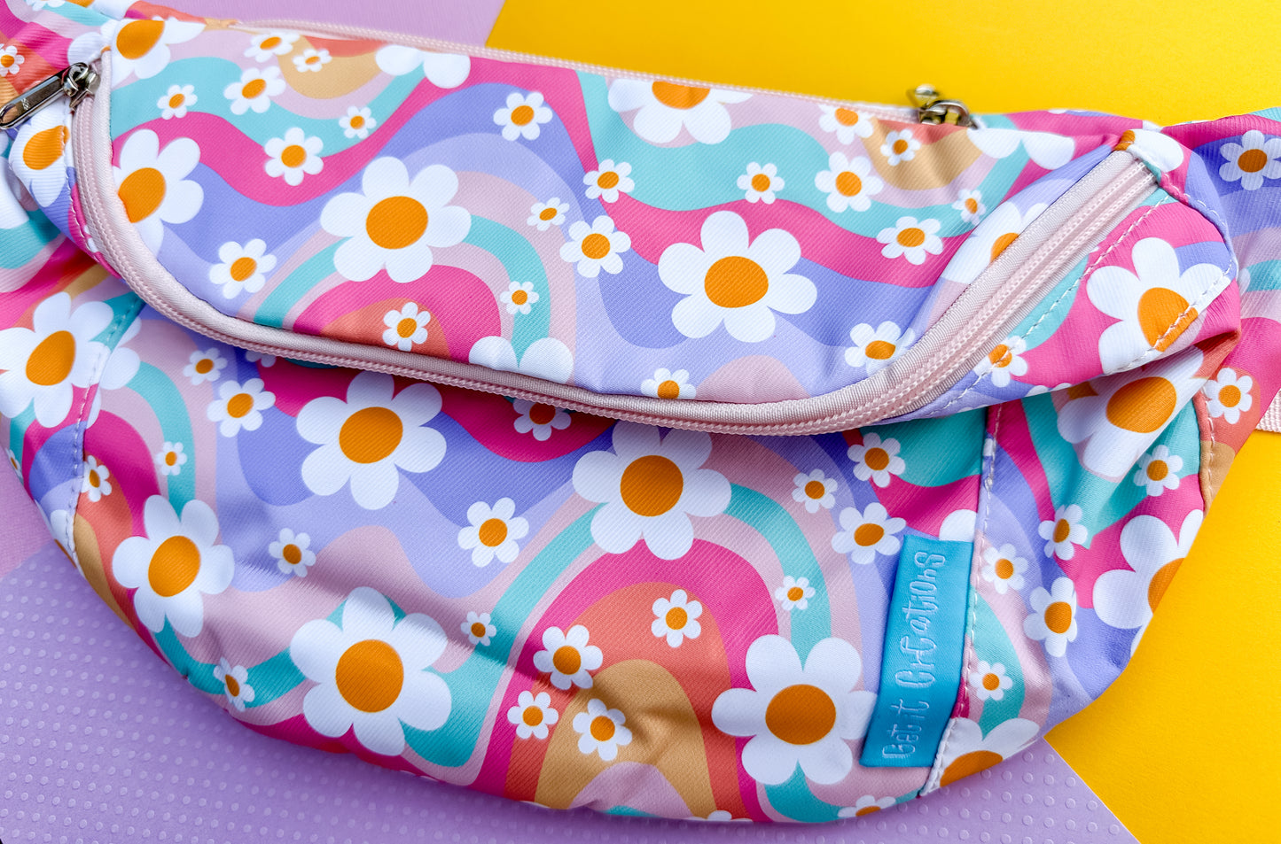 GROOVY FLORALS PLUS FANNY PACK